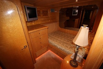 Lady Mazie 8 Guest Stateroom