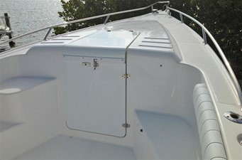 Forward Deck & Cabin Door