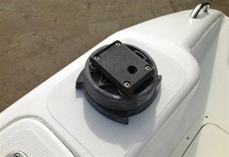 DONZI 35ZF 34 Downrigger Mounts