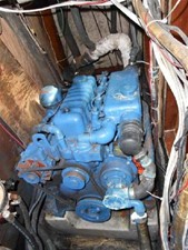 37' 1979 Irwin Center Cockpit 14 