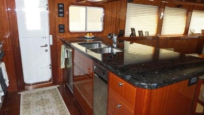 GRACE OF TIDES 6 Galley