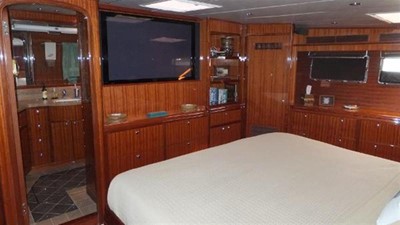 GRACE OF TIDES 13 Master stateroom