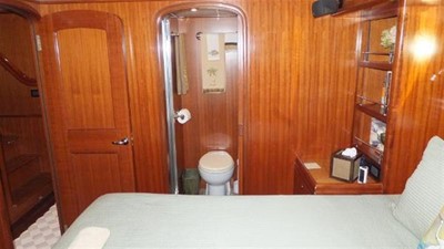 GRACE OF TIDES 21 VIP stateroom - Forward