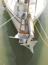 ANNIE LEE 3 Bowsprit