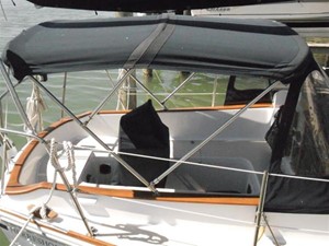 ANNIE LEE 9 Cockpit A