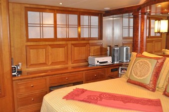 No Name 64 12 Master Stateroom