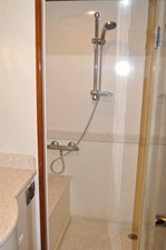 No Name 64 17 Master Shower