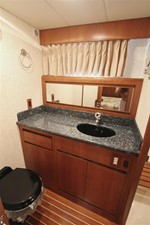 Sunny Days 55 Master Stateroom Head
