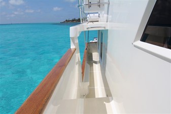 Sunny Days 98 Side Deck