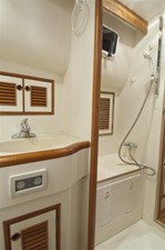 DIVERSION 16 Shared Shower