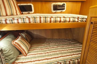 DIVERSION 15 Upper Slide Away Single Bunk
