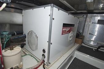 DIVERSION 28 Genset