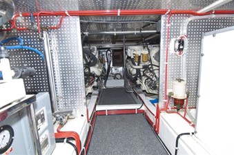 DIVERSION 26 Engine Room 8