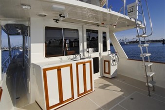 DIVERSION 47 Aft Deck 1