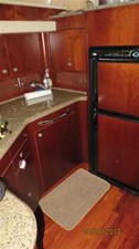 40 Motor Yacht 13 Galley