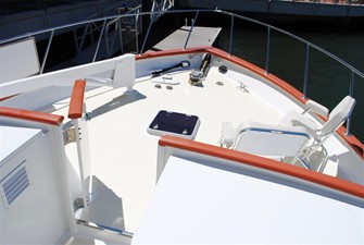 FLYING COLORS 22 Bow