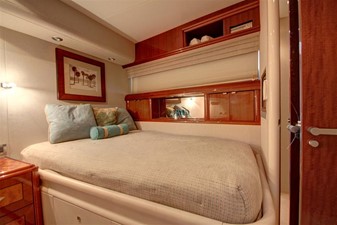 Passion 75 Forward Port Stateroom