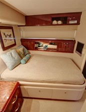 Passion 76 Forward Port Stateroom