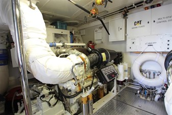 Passion 121 Engine Room