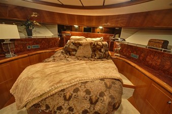 CRESCENDO 12 VIP Stateroom