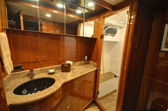 CRESCENDO 13 VIP Bath 