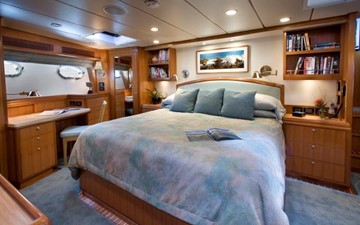 CADENZA 8 Master Stateroom