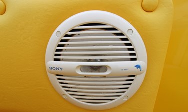 DONZI 22 CLASSIC 40TH ANNIVERSARY EDITION 12 Sony Marine Speakers