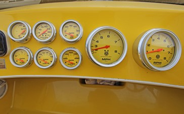 DONZI 22 CLASSIC 40TH ANNIVERSARY EDITION 14 Gaffrig Gauges W/Polished Aluminum Bezels