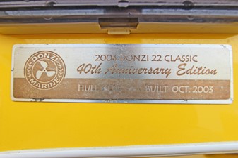 DONZI 22 CLASSIC 40TH ANNIVERSARY EDITION 28 Dash Mounted 40TH Anniversary Badge W/Hull #14 Inscription