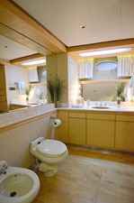 CLOUD 9 7 Master Bath