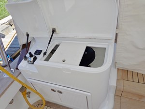 U-N-SEA 24 Aft Controls