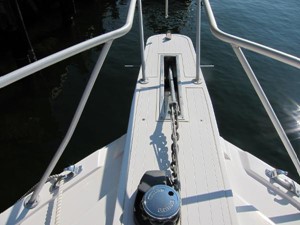 46ft 1995 Bertram 46 Convertible 20 Windlass