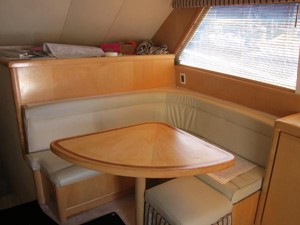 46ft 1995 Bertram 46 Convertible 29 Dinette
