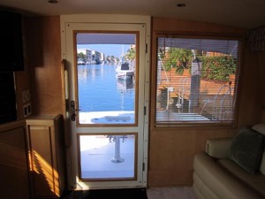46ft 1995 Bertram 46 Convertible 32 Salon facing aft