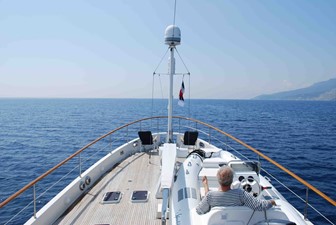 Splendide 11 Bow