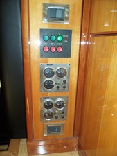 MISS SHUGA 22 Pilothouse Generator Gauges