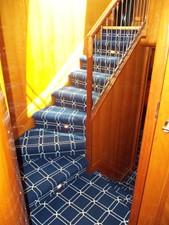 MISS SHUGA 25 Companionway Steps