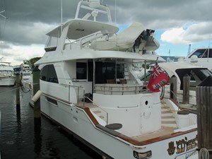 MISS SHUGA 76 Stern Quarter