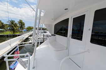 TACO BILL 14 Enclosed Flybridge Aft Deck