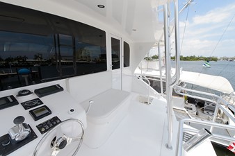 TACO BILL 15 Enclosed Flybridge Aft Deck