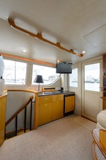 TACO BILL 13 Enclosed Flybridge