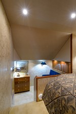 TACO BILL 43 Master Stateroom