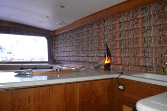 Reel Affair 4 galley view to port and aft with window treatments