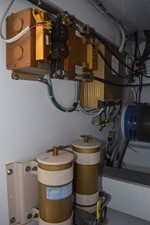 Reel Affair 35 Racor filtration system and electronic control module