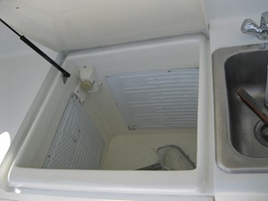 Nauti Gal 24 