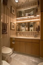 A' SALUTE' 16 Master Stateroom Head