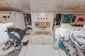 PIPKIN 51 Engine Room
