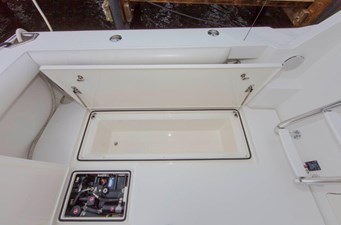 PIPKIN 13 Fish Box Port