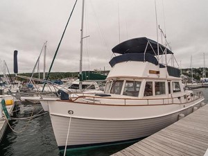 42ft 1989 Grand Banks 42 Classic 1 Profile