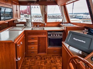 42ft 1989 Grand Banks 42 Classic 6 